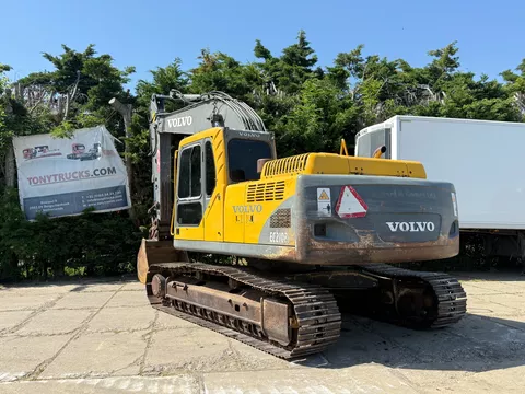 Volvo EC 210BL Excavator Quick Coupler