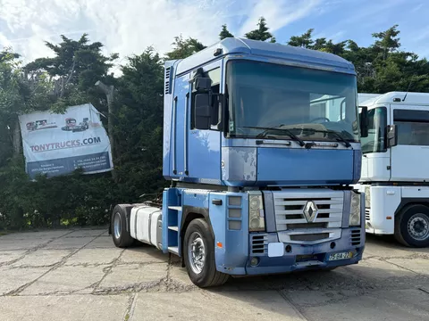 Renault Magnum AE 440 DXI 4X2 Tractor unit Spring/Air